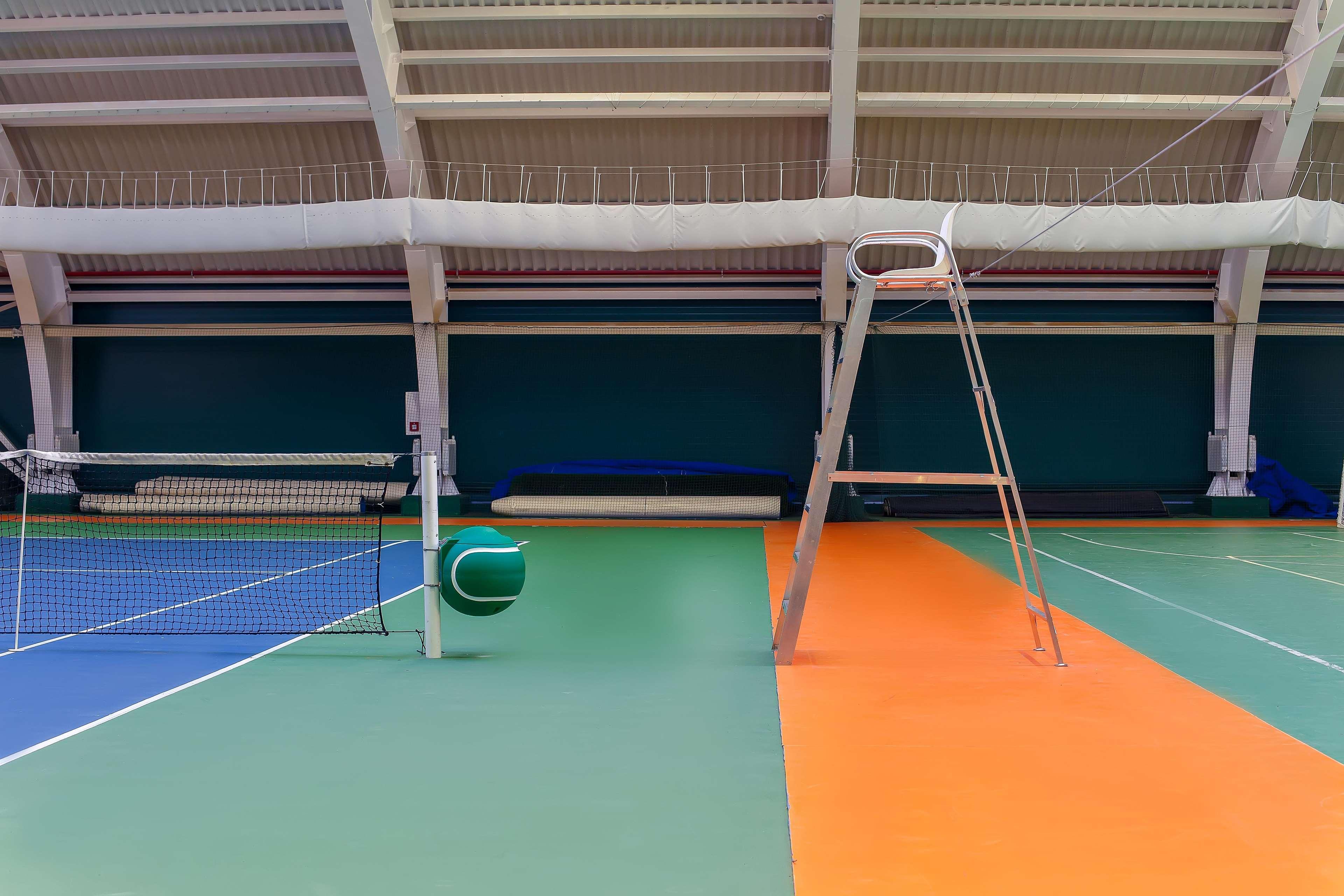 Rixos Borovoe Hotel Shchūchīnsk Exterior foto Tennis court